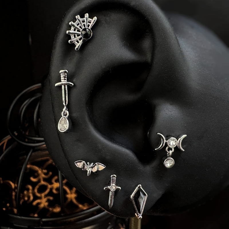 Dagger Labret Stud
