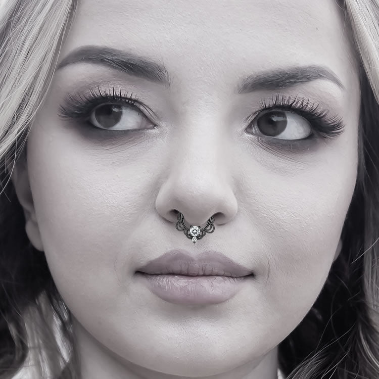 Black Crystal Rope Detail Septum/Cartilage Ring
