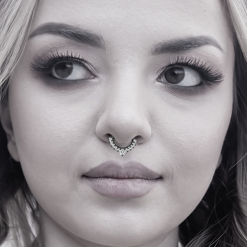 Graduated Crystal Black Septum/Cartilage Ring