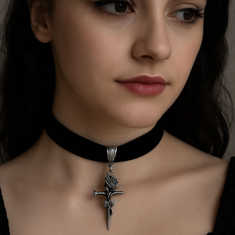 Juliet Black Choker Necklace