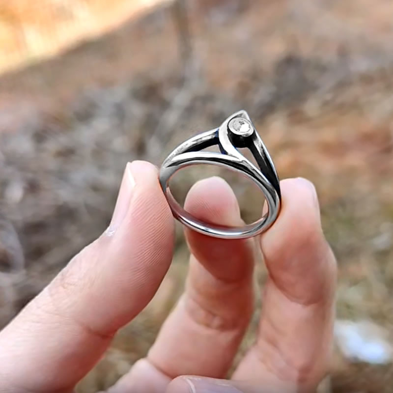 Crossover Stone Set Wave Ring