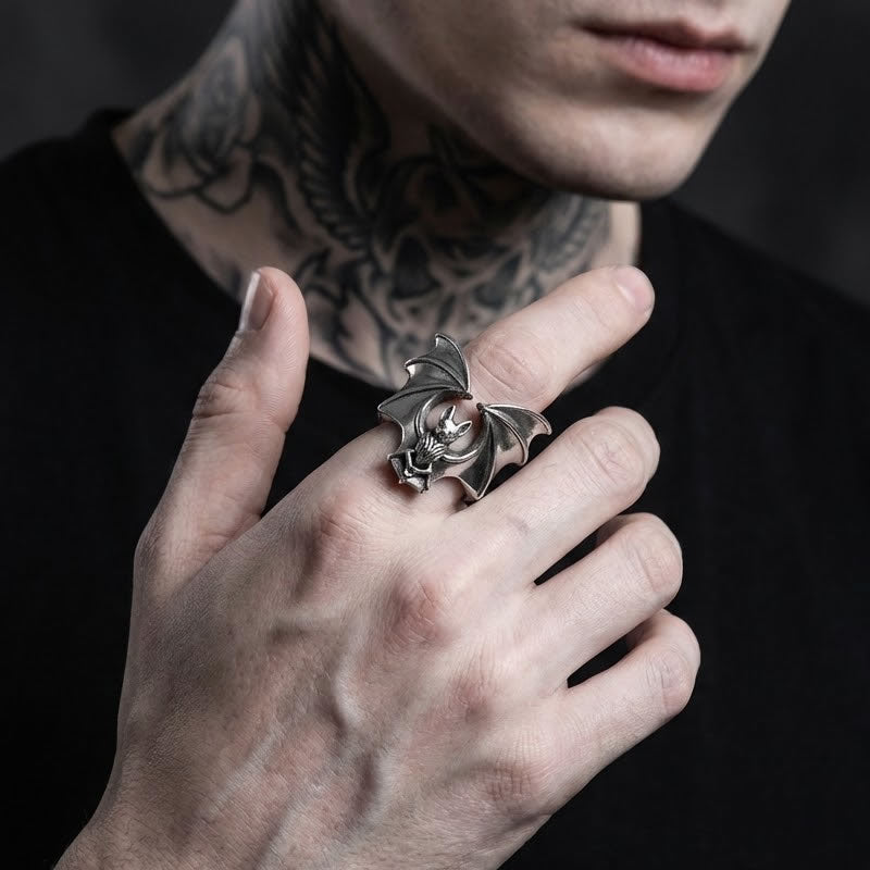 Vampire Bat Band Ring