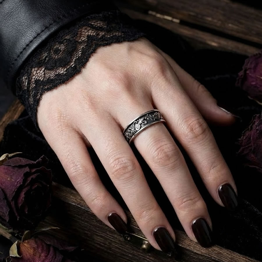 Stainless Steel Gothic Pattern Band Ring